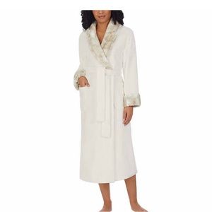Carole Hochman Ladies' Plush Robe